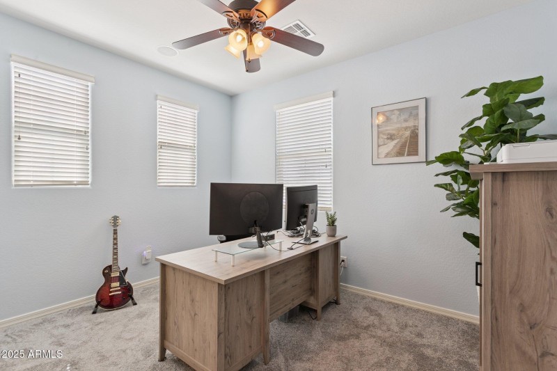 Downstairs office/bedroom/flex