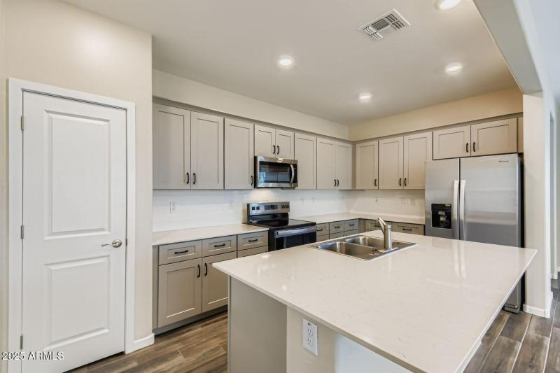 36860 W Santa Maria St - Web Quality - 0