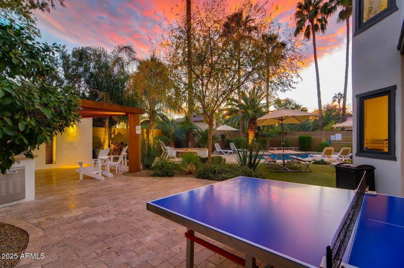 6521 E Beverly Ln Scottsdale-large-033-4