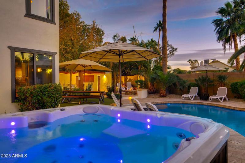 6521 E Beverly Ln Scottsdale-large-038-3