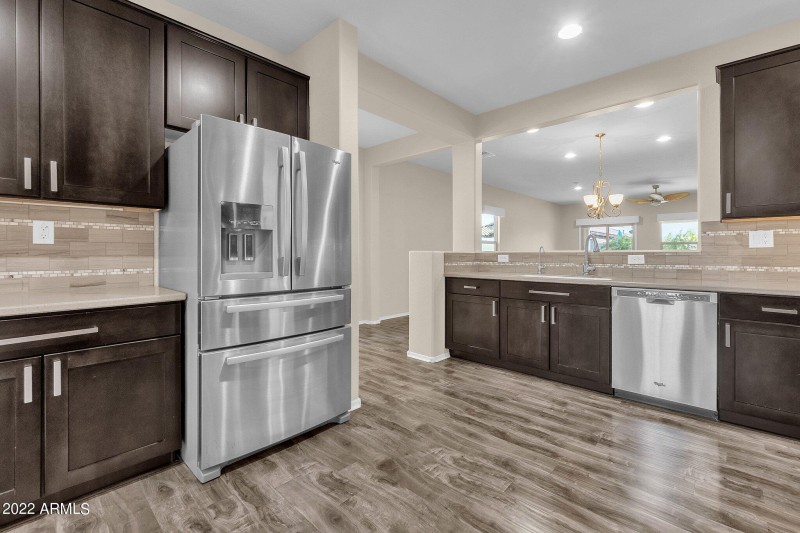 10-web-or-mls-10807-w-el-cortez-pl