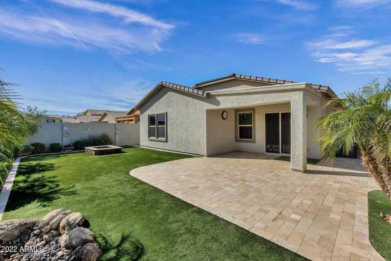 38-web-or-mls-10807-w-el-cortez-pl