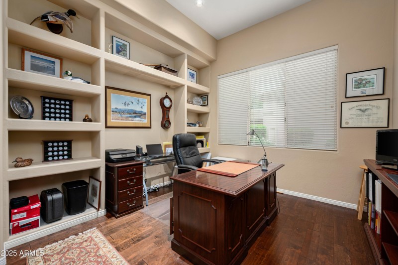 8209EHoverlandRd-24