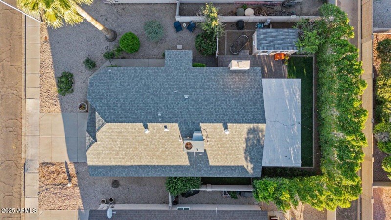 32-DJI_20251007171152_0222_D