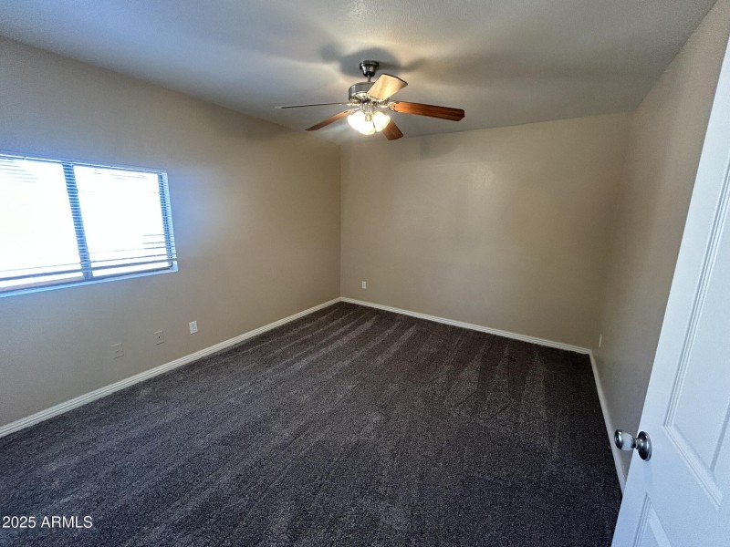 h bedroom