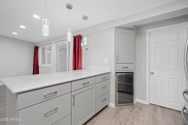 Interior - 4665 Cedar Dr-8