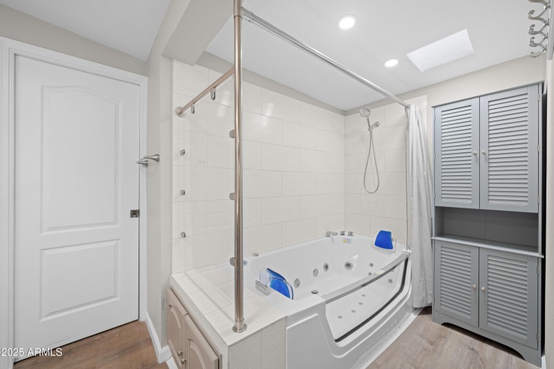 Interior - 4665 Cedar Dr-13