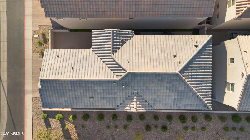 033_50-web-or-mls-dji_0787_133