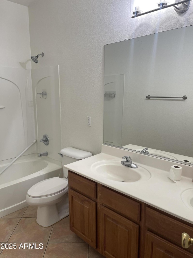 20250927_163738949_iOS