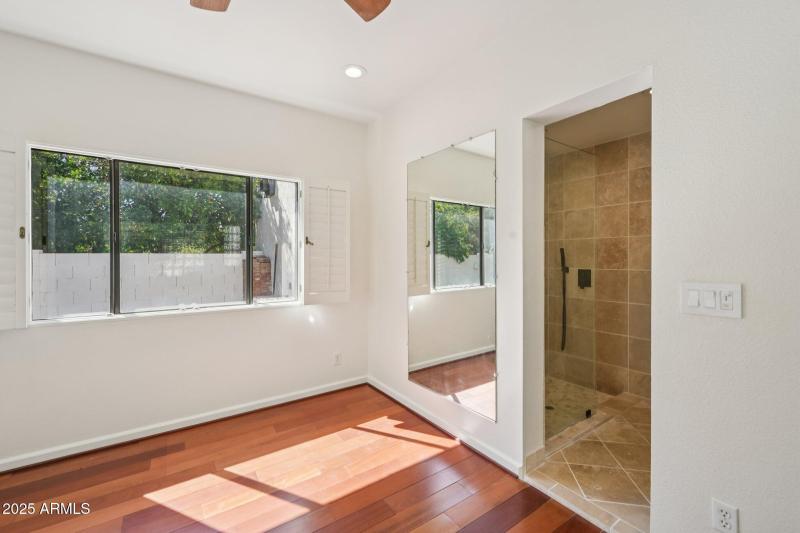 43-web-or-mls-E Cercado Ln-S0810-043