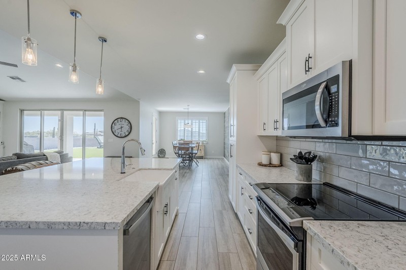 Soft Close Cabinets & Drawers