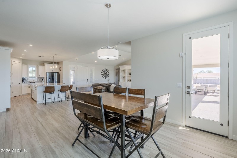 Dining Room - Access to Back Patio