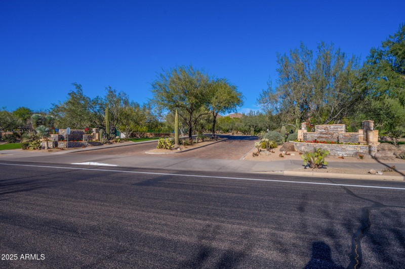 2a529741-b2b7-46c8-b417-3cccdaa2b1de_rw_