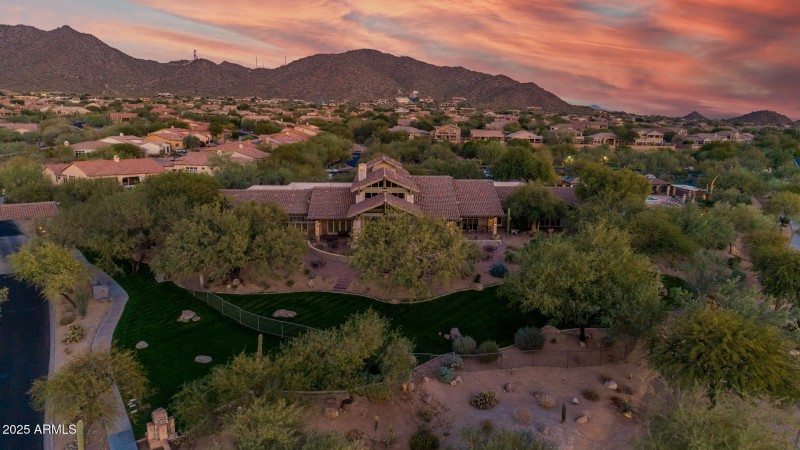 98ec5ca6-e365-4ace-a3fb-030b5f1242d0_rw_