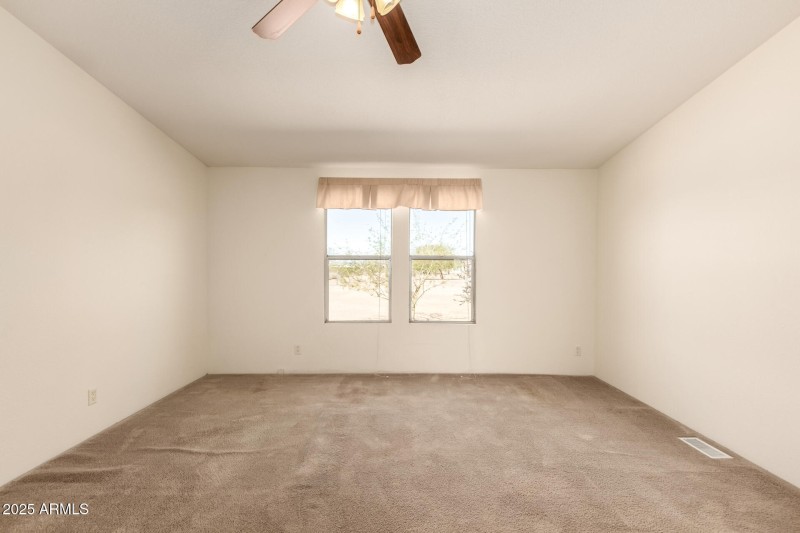 22 - Montanoso 22615