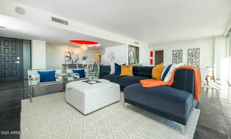 20 Living Room North View