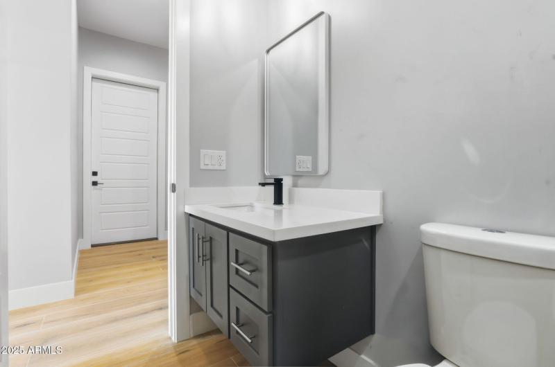 30-web-or-mls-415 S Robert Rd Tempe, AZ