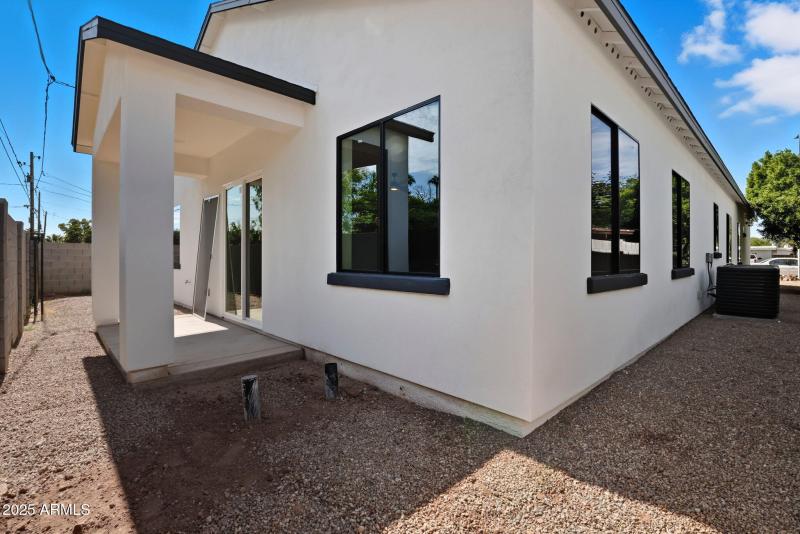 49-web-or-mls-415 S Robert Rd Tempe, AZ