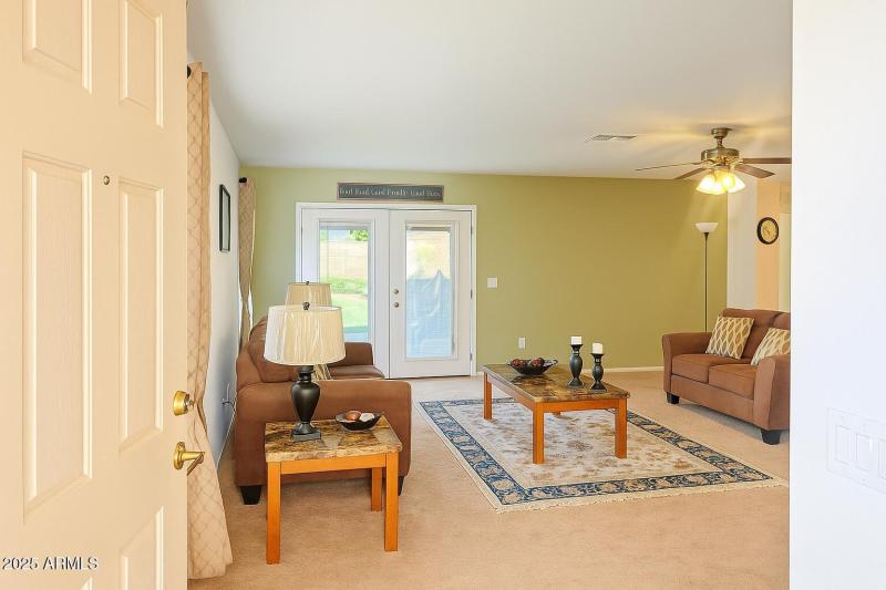 E6C30EE8-CD02-4AAF-BDE7-4F6DD257A740