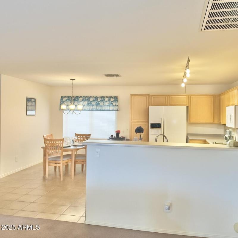 60D94F5C-2C6A-48F5-865F-A89A9461AD4F