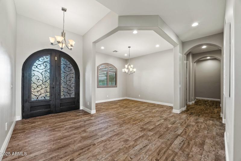 011_south_194th_street-8_824