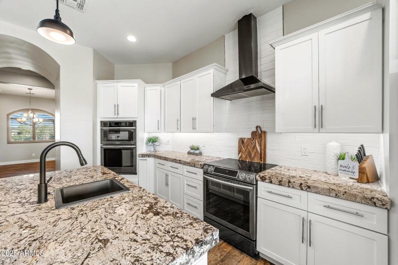 022_south_194th_street-21_235