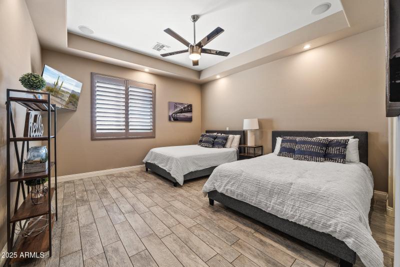 023_south_194th_street-1_820