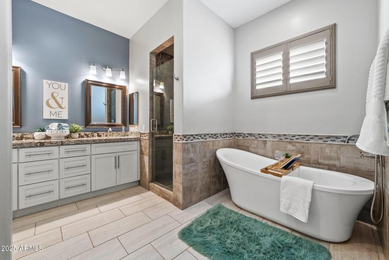 028_south_194th_street-5_188