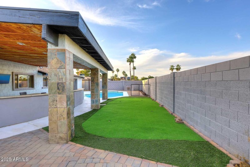 Putting Green