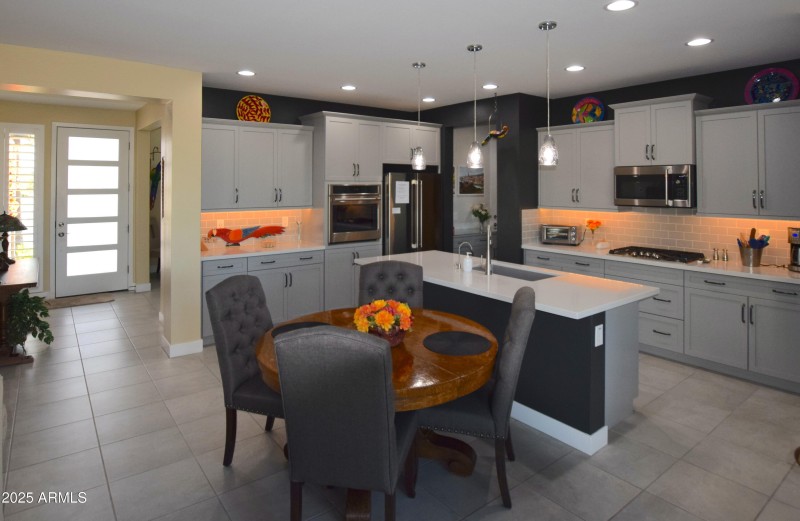 Kitchen 7