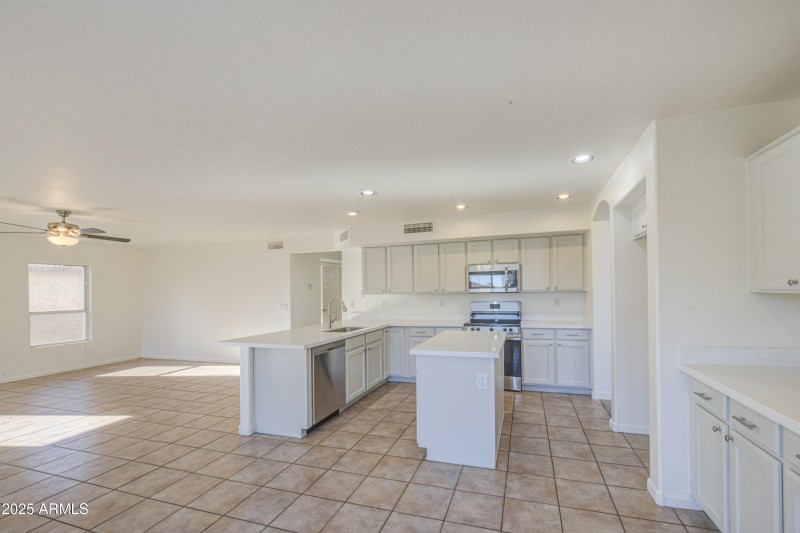 Kitchen 4