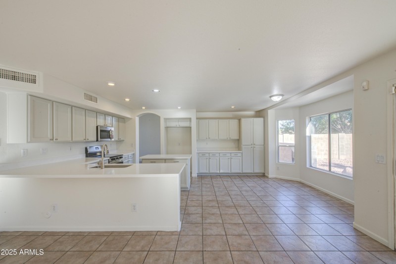 Kitchen 7