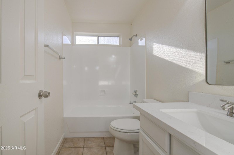 Bathroom 2-pic 1