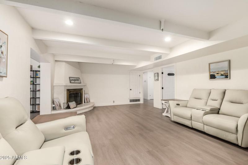 10 - Bloomfield 5529