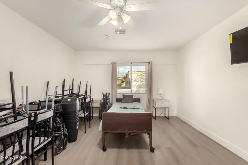 42 - Bloomfield 5529