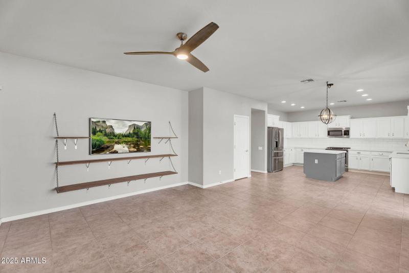 9-web-or-mls-11106 E Serafina Ave-9