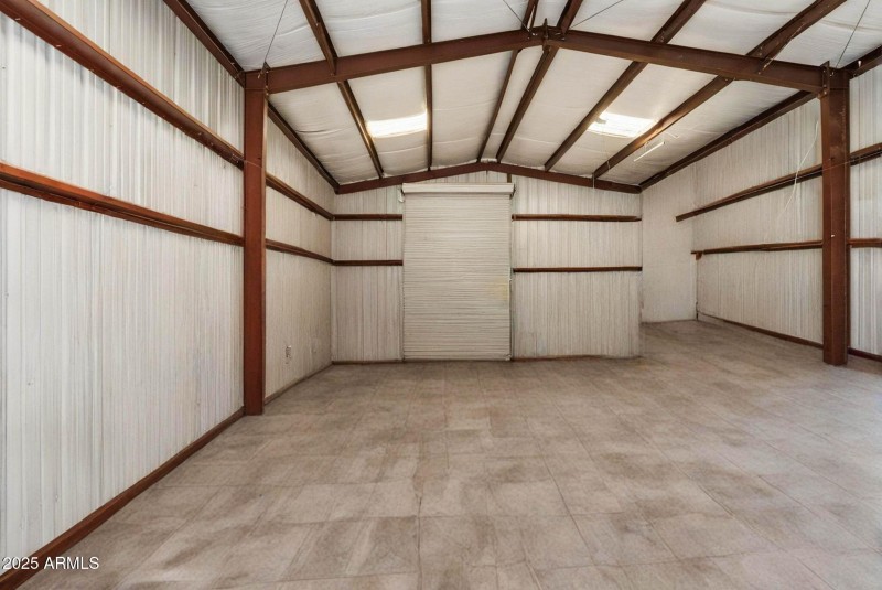 Barn