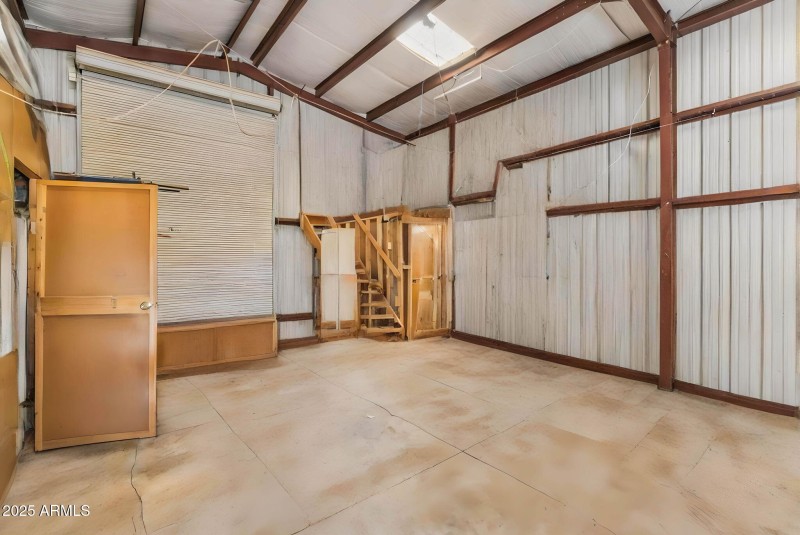 Barn