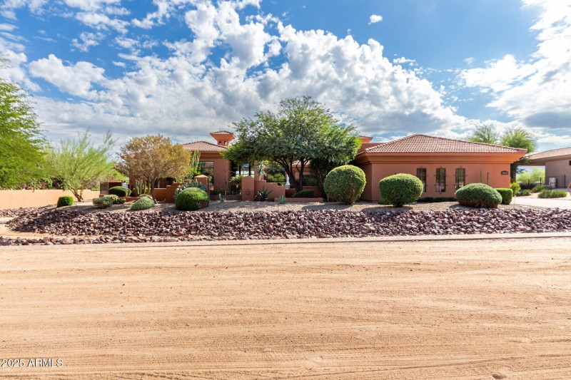 Desert Vista 1