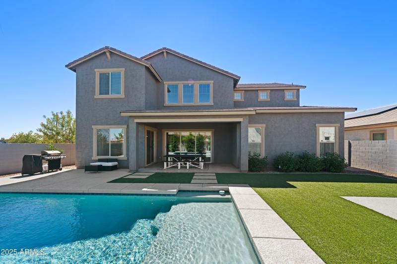 Backyard Retreat