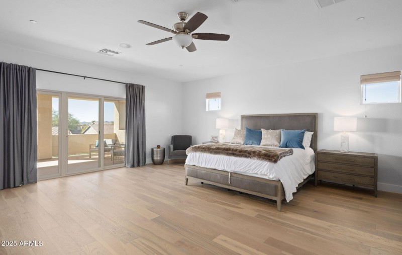 36-web-or-mls-_TMR2747