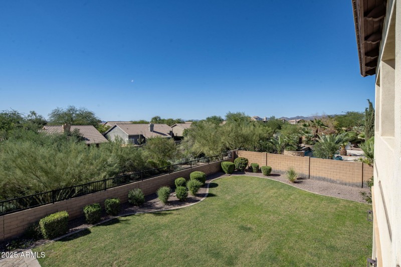 43-web-or-mls-_TMR2811