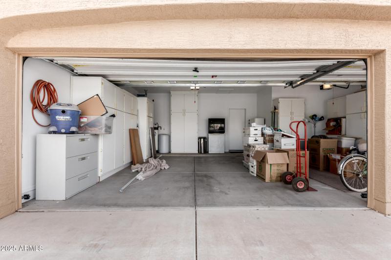 29 2.5 Car Garage
