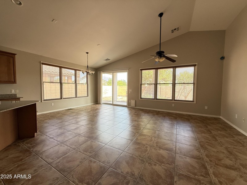 53349744-F740-441A-981E-4F6B300DA2C2