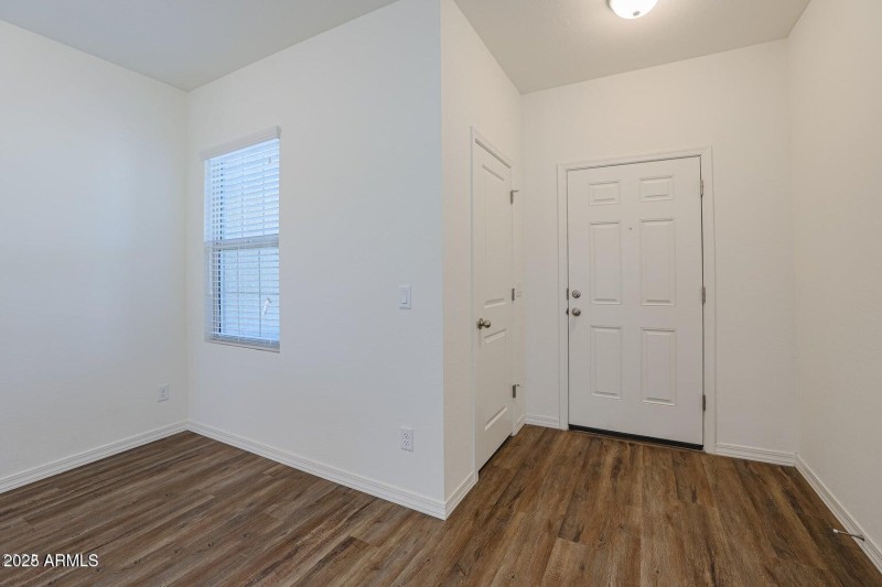 20220420232524249326000000-o