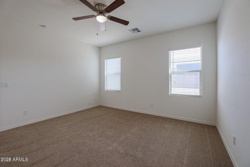 20220420232704640714000000-o