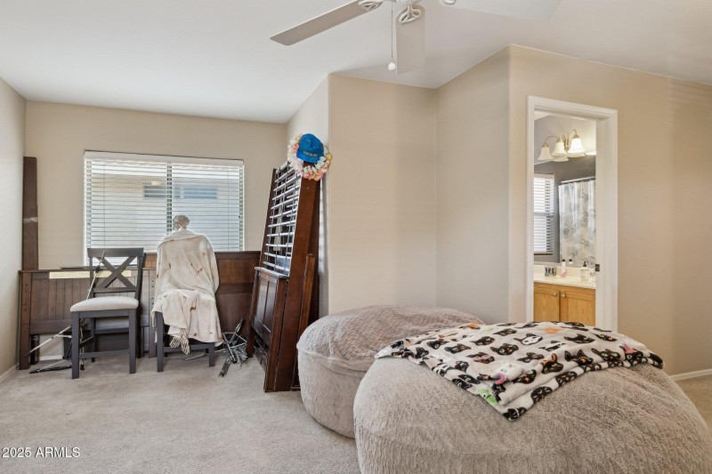 33-web-or-mls-23222-n-22nd-pl