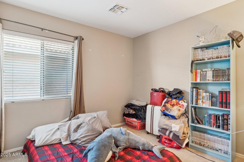 49-web-or-mls-23222-n-22nd-pl