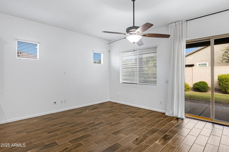 3518 E Walnut Rd-9