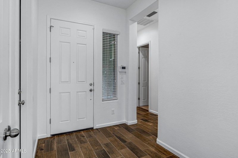 3518 E Walnut Rd-20